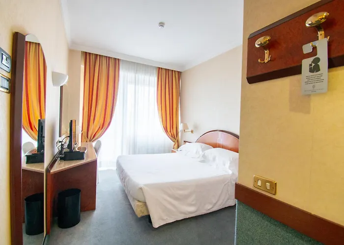 Hotel Excelsior San Marco 4*